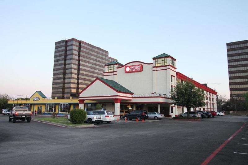 Clarion Hotel Park Central Dallas Exterior foto
